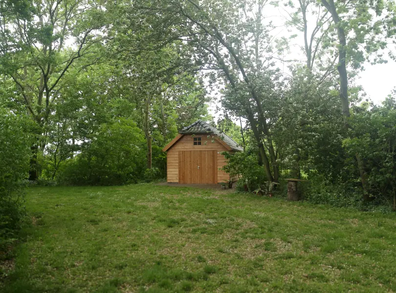 Houten schuur.01