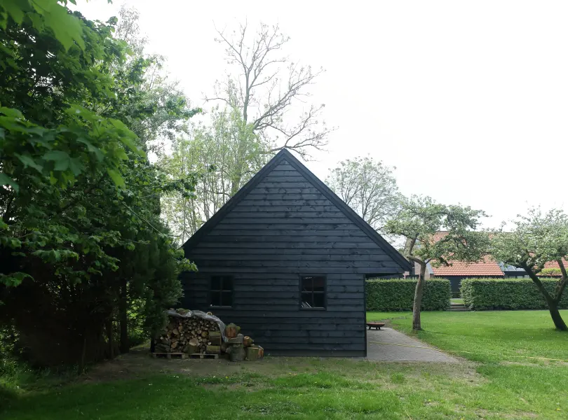 Houten kapschuur.02