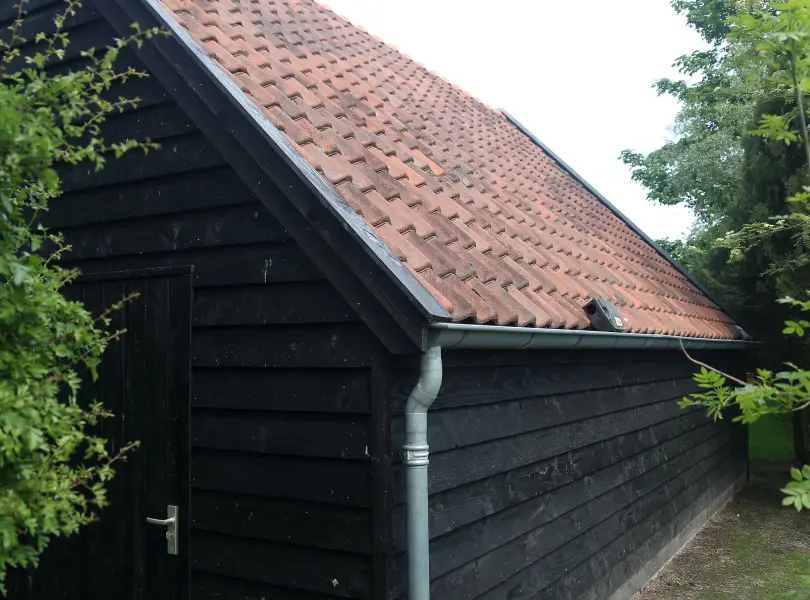 Houten kapschuur.03